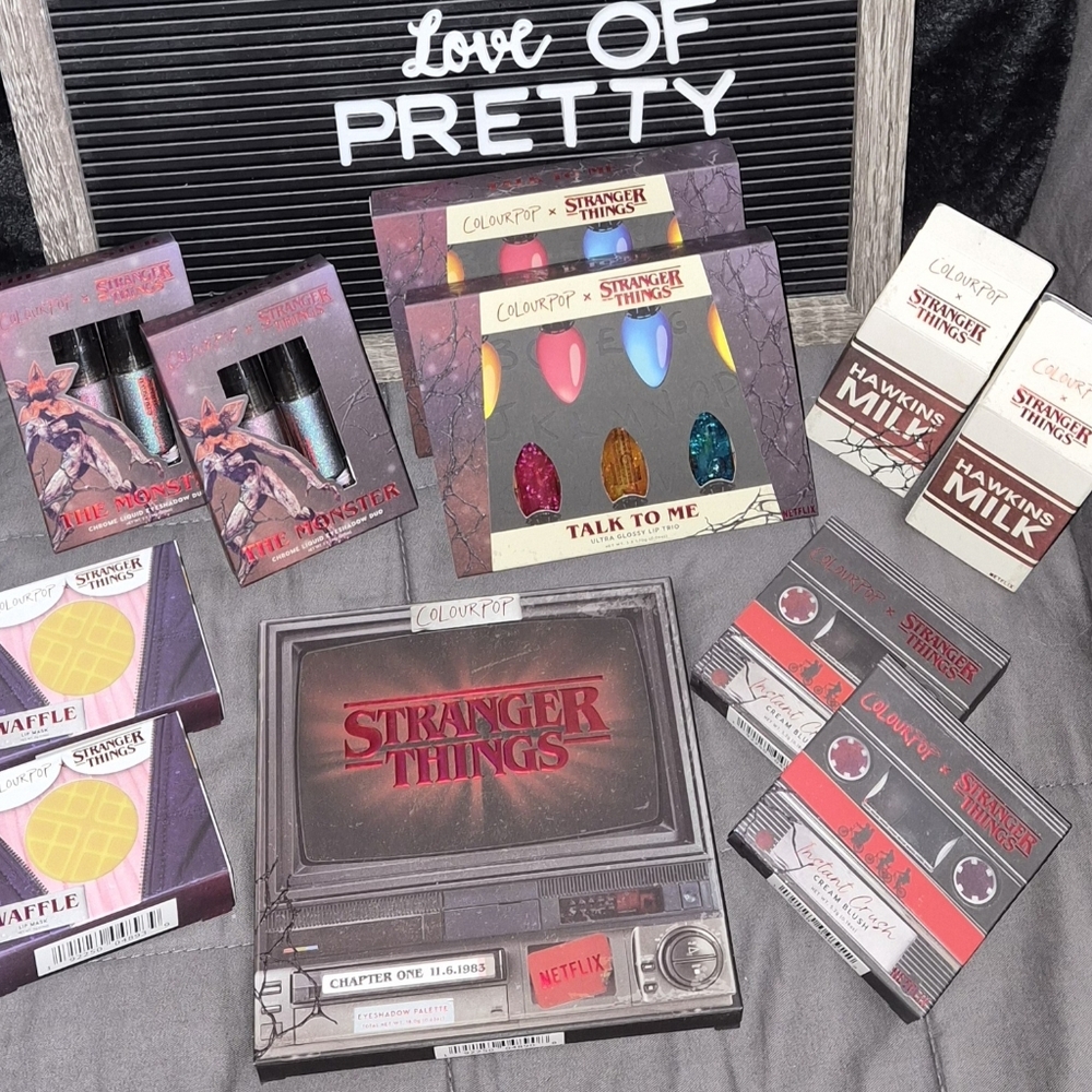STRANGER THINGS COLOURPOP COLLECTION